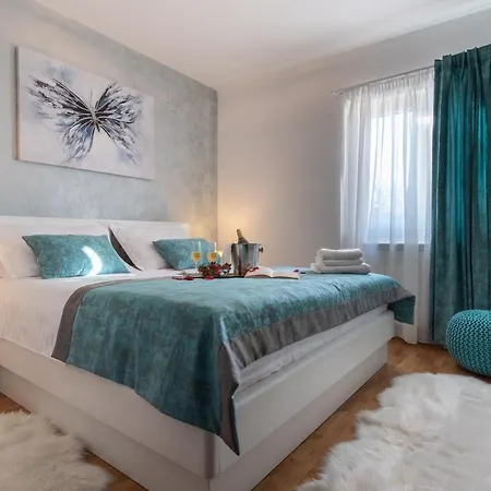San Tonini Deluxe With Private Heated Swimming Pool * Mravince